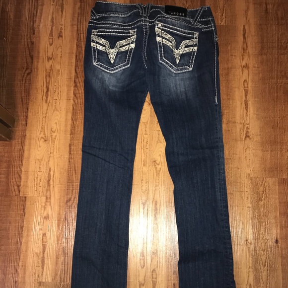 Jeans - Picture 2 of 2